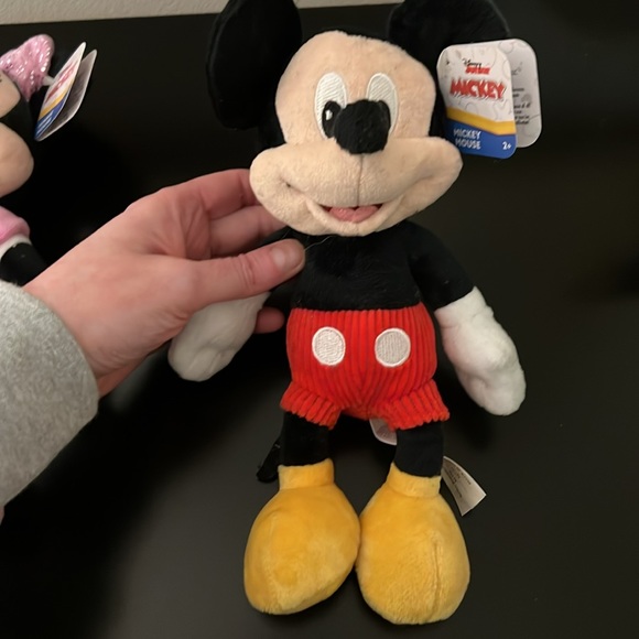 Disney Junior Mickey Mouse and Minnie Mouse - Picture 4 of 7